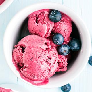 Blueberry Frozen Yogurt image