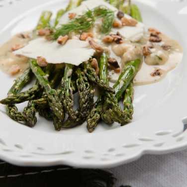Roasted Asparagus Salad with Blue Cheese Vinaigrette