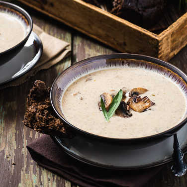 Slow Cooker Cream of Mushroom Soup